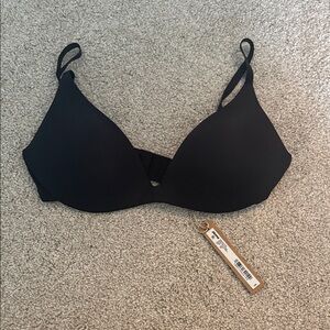 SKIMS Black Seamless Everyday Bra